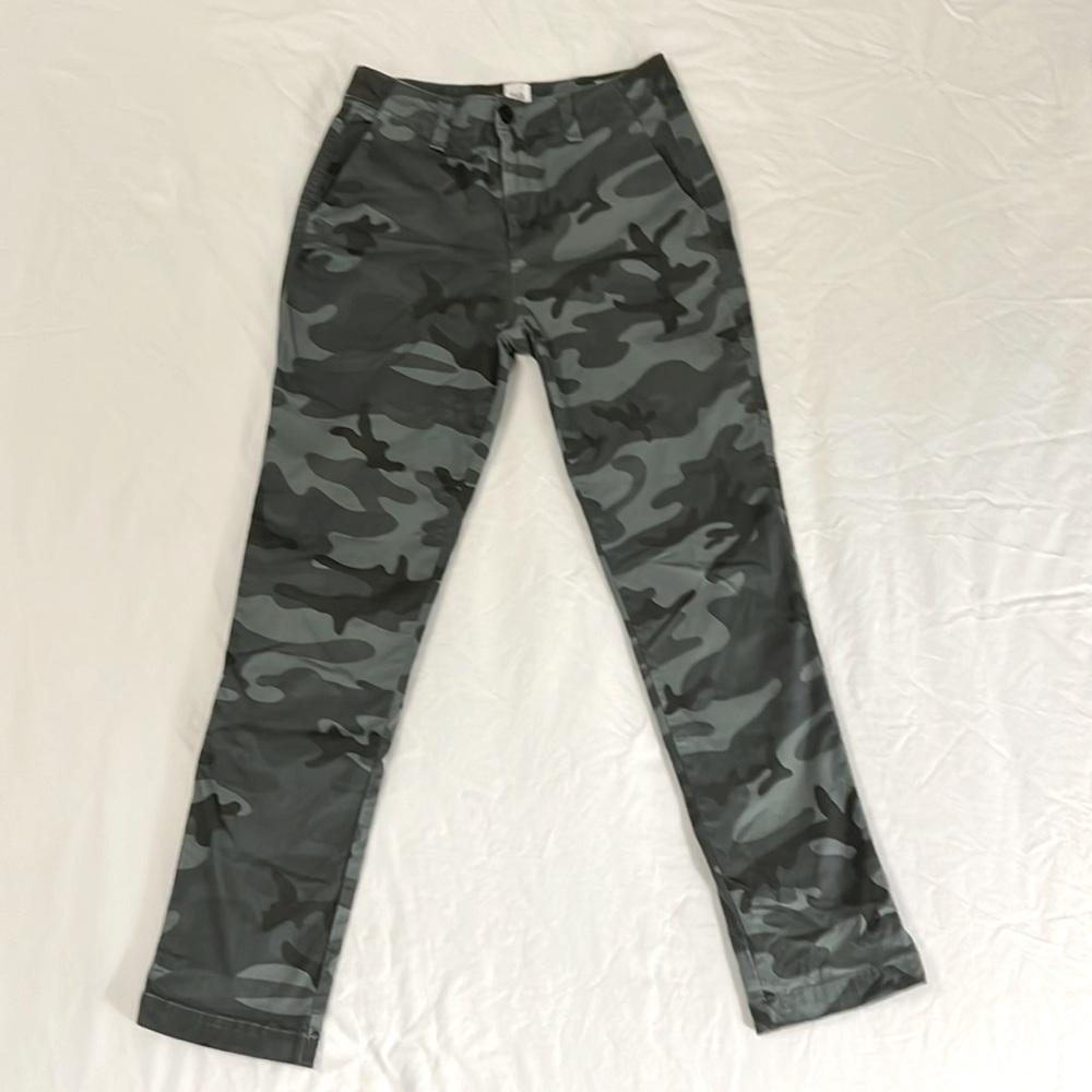 Gap Girlfriend Chino in Green Camo Size 00